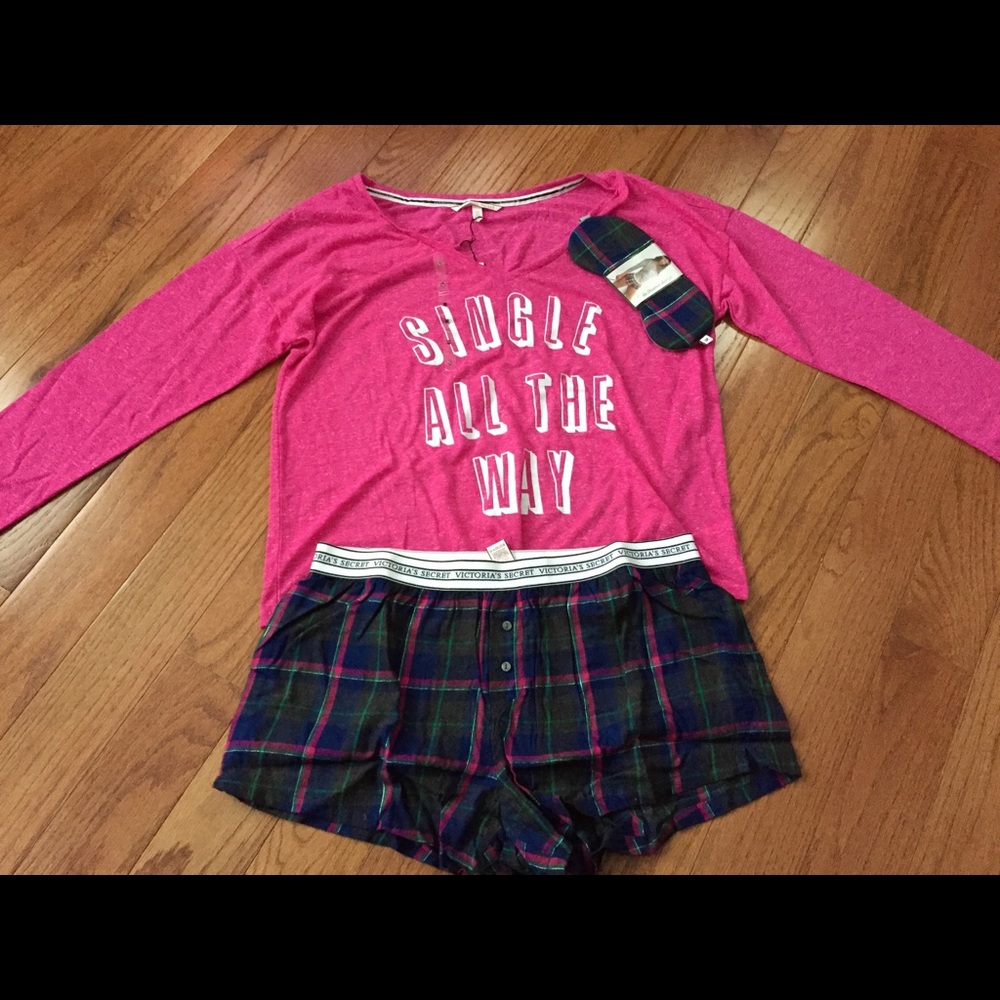 NWT Victoria’s Secret Sleep Set- Size Small